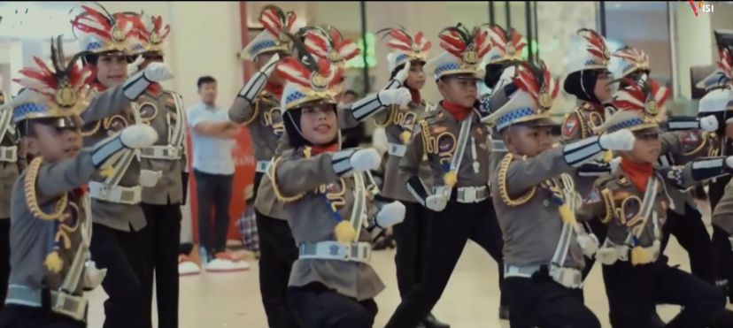 POLISI CILIK — Foto 11